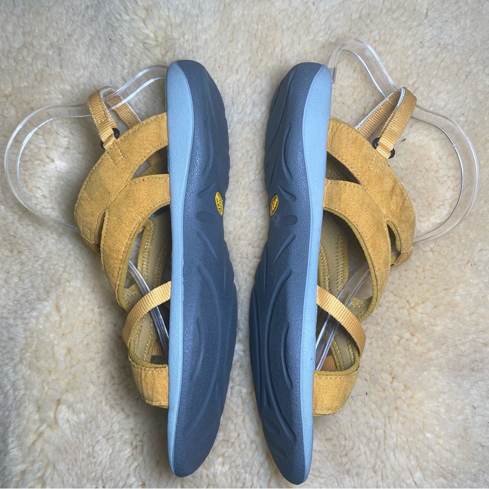 KEEN La Paz Women's Yellow Strappy Outdoor Hiking Trail Sandals Shoes size 10.5 - Picture 3 of 7